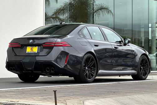 2026 BMW M5 Base