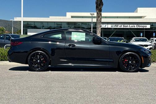 Black Sapphire Metallic 2026 BMW M440 i
