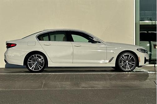 2023 BMW 530e Base