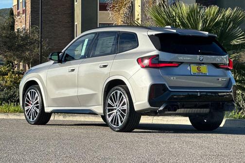 2026 BMW X1 M35i