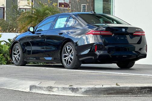 2026 BMW i5 eDrive40