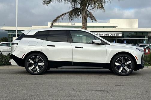 2023 BMW iX xDrive50