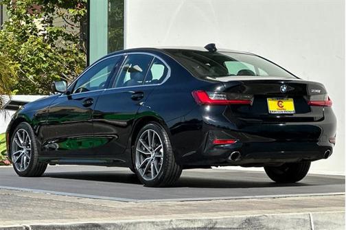 2021 BMW 330 330i