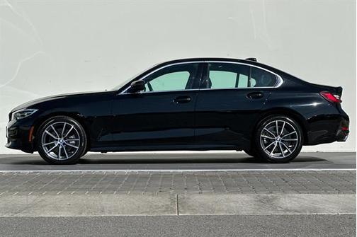 2021 BMW 330 330i