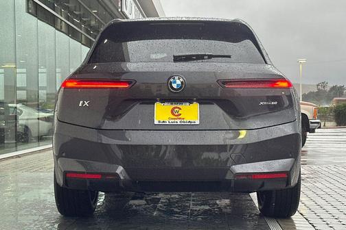 2026 BMW iX xDrive60