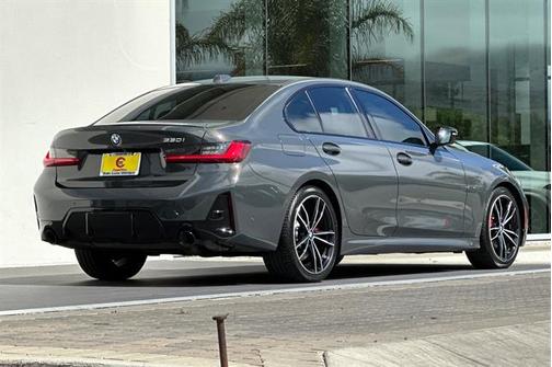 2023 BMW 330 330i