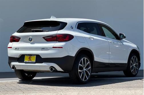 2022 BMW X2 sDrive28i