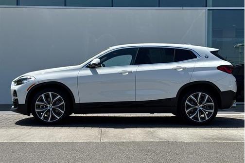 2022 BMW X2 sDrive28i