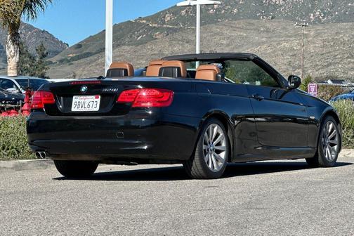 2011 BMW 328 328i