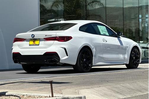 2026 BMW M440 i