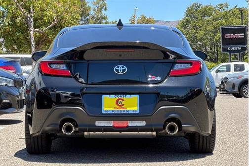 2025 Toyota GR86 Premium