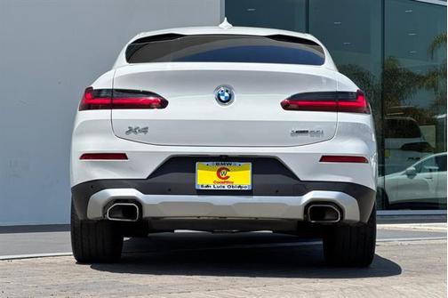 2022 BMW X4 xDrive30i
