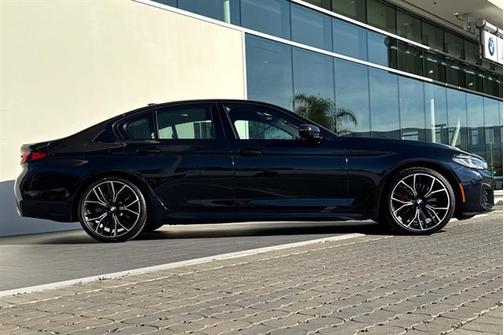 2022 BMW 540 i
