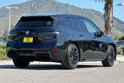 Black Sapphire Metallic 2026 BMW iX M70