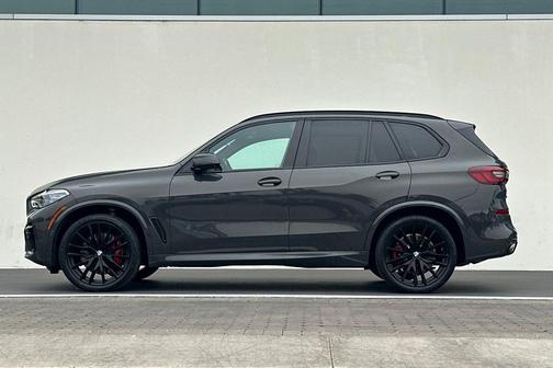 Dravit Grey Metallic 2023 BMW X5 M50i