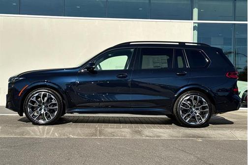 2026 BMW X7 M60i