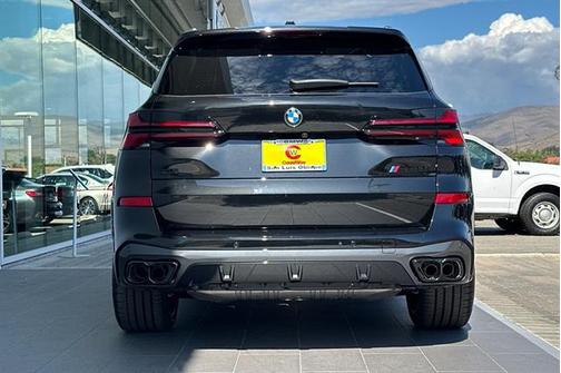 2026 BMW X5 M60i