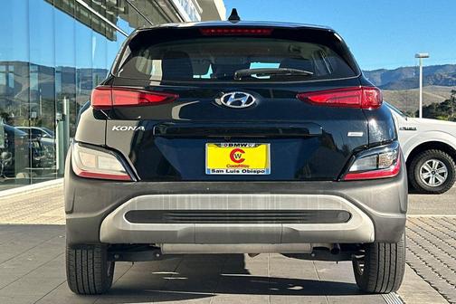 2023 Hyundai KONA SE
