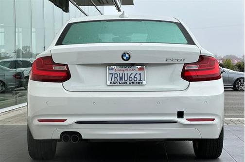2016 BMW 228 228i