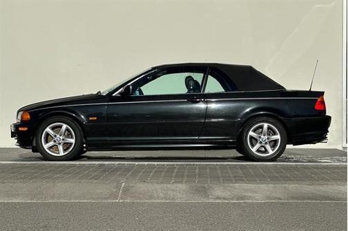 2003 BMW 325 Ci