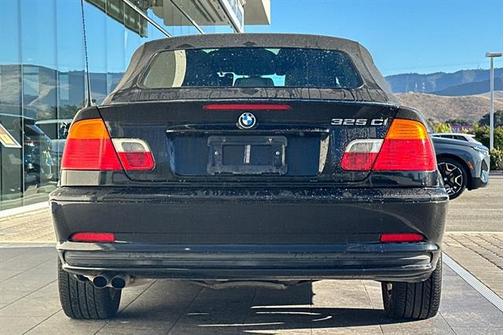 2003 BMW 325 Ci