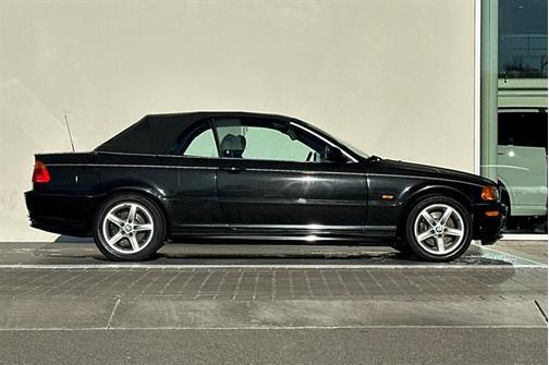 2003 BMW 325 Ci