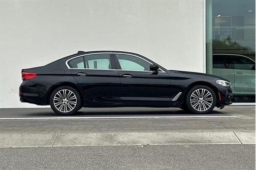 2018 BMW 540 540i