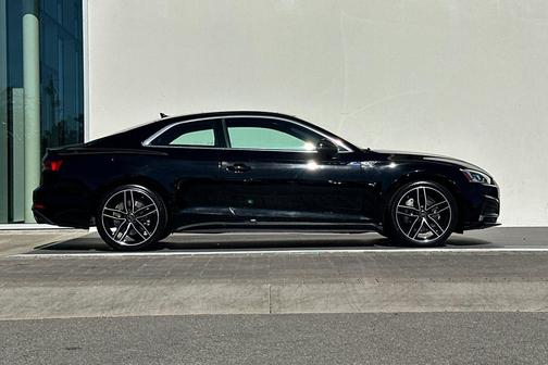 Brilliant Black 2019 Audi A5 2.0T Premium