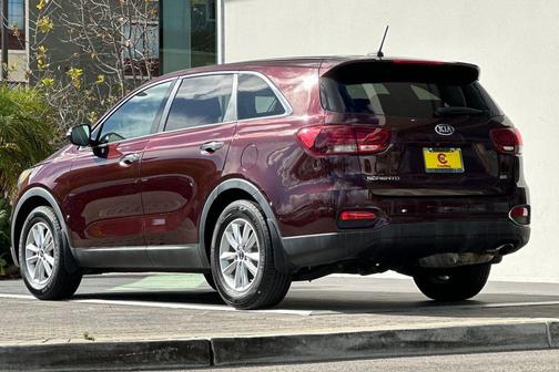 2020 Kia Sorento LX