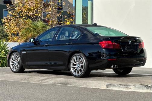 2016 BMW 528 528i
