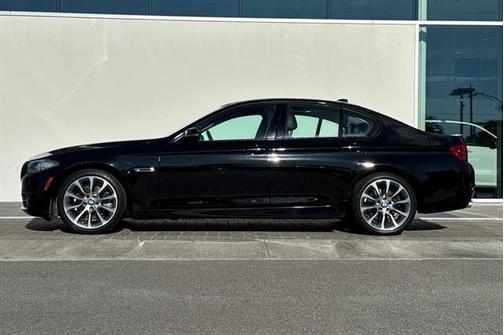 2016 BMW 528 528i
