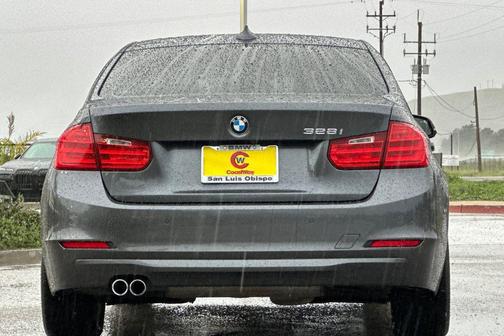 2015 BMW 328 328i
