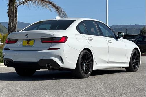 2022 BMW 330 330i