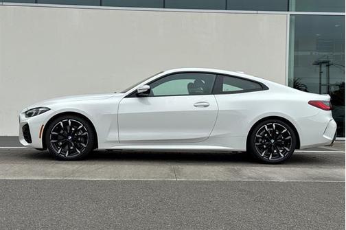 2026 BMW 430 i