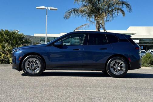 2023 BMW iX xDrive50