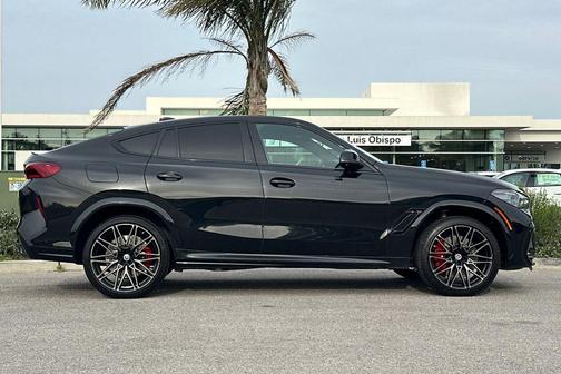 2022 BMW X6 M Base