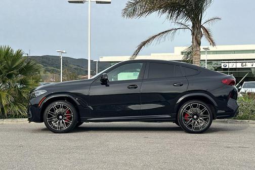 2022 BMW X6 M Base