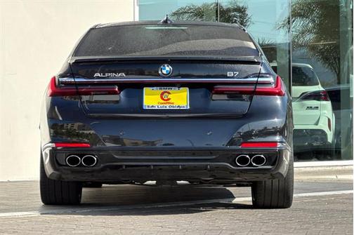 2022 BMW ALPINA B7 xDrive