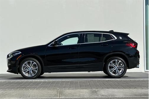 2022 BMW X2 sDrive28i