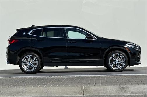 2022 BMW X2 sDrive28i