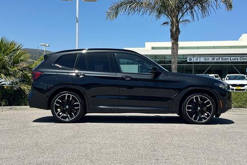 Black Sapphire Metallic 2023 BMW X3 M40i