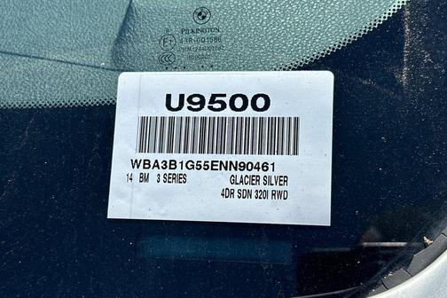 Glacier Silver Metallic 2014 BMW 320 i