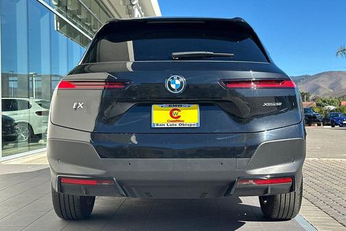 2023 BMW iX xDrive50