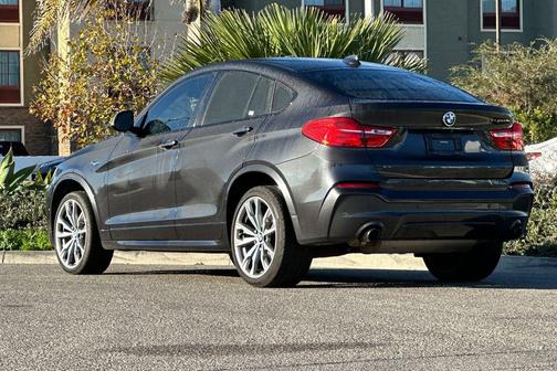2018 BMW X4 M40i