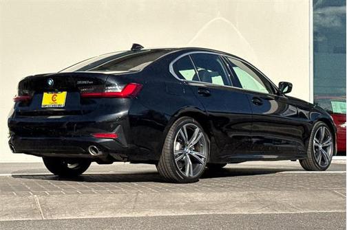 2021 BMW 330e 330e Sedan