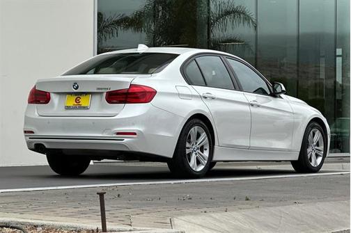 2016 BMW 328 328i