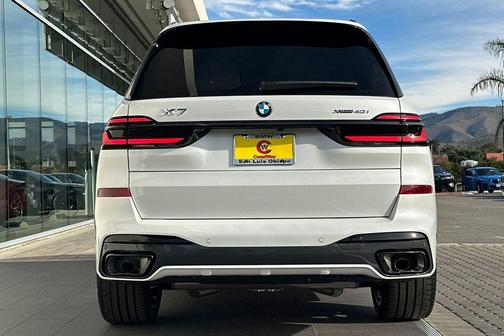 2026 BMW X7 xDrive40i