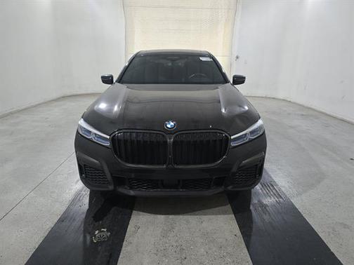 2020 BMW 750 i xDrive
