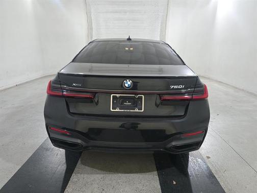 2020 BMW 750 i xDrive