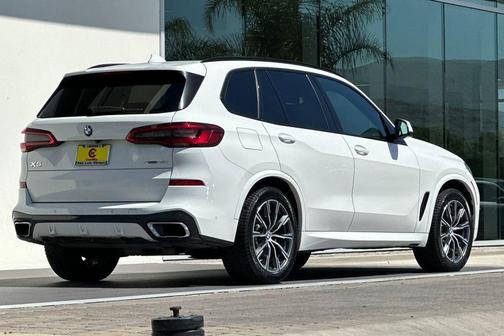 Alpine White 2020 BMW X5 sDrive40i